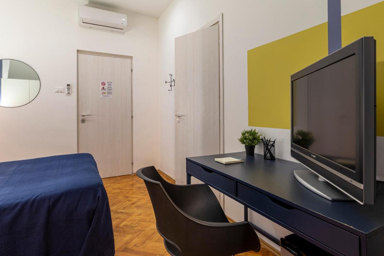 Lovely Guest-Room With Private Bathroom Триест Екстериор снимка